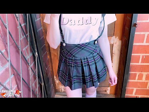 ❤️ Schoolgirl nyedot kontol nya deeply jeung fucks tinimbang kelas. porno dina su.zoomporno.ru ﹏