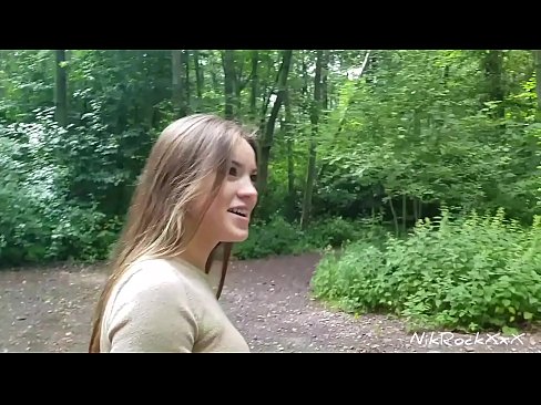 ❤️ Kuring nyarankeun ka Evelina yén urang bangsat di tempat umum! Manehna ngomong enya. Saterusna kuring fucked nya dina burit jeung cum dina sungut nya. Saterusna manéhna pissed sorangan. porno dina su.zoomporno.ru ﹏